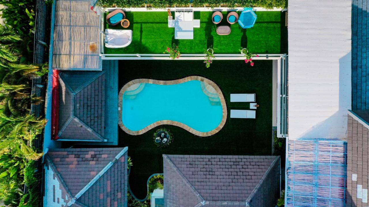 5 Bedroom Villa Sultan Luxury Entertainment And Relaxation 세미냑 외부 사진