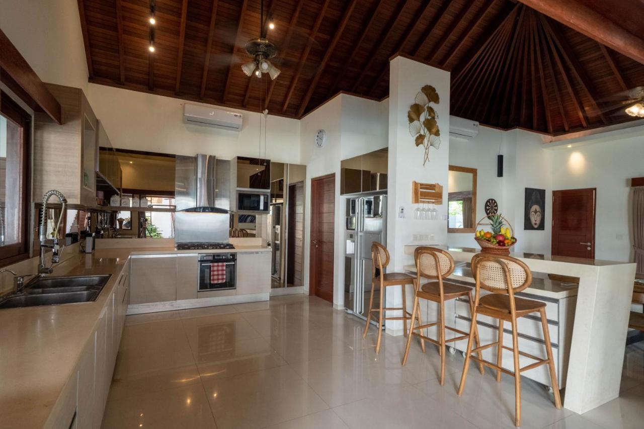 5 Bedroom Villa Sultan Luxury Entertainment And Relaxation 세미냑 외부 사진